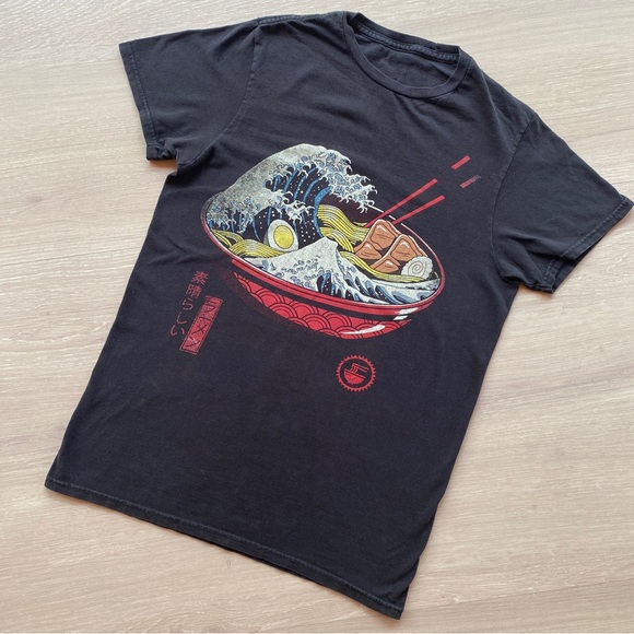 Great Wave Ramen Graphic Tree Black Size S - Picture 1 of 5